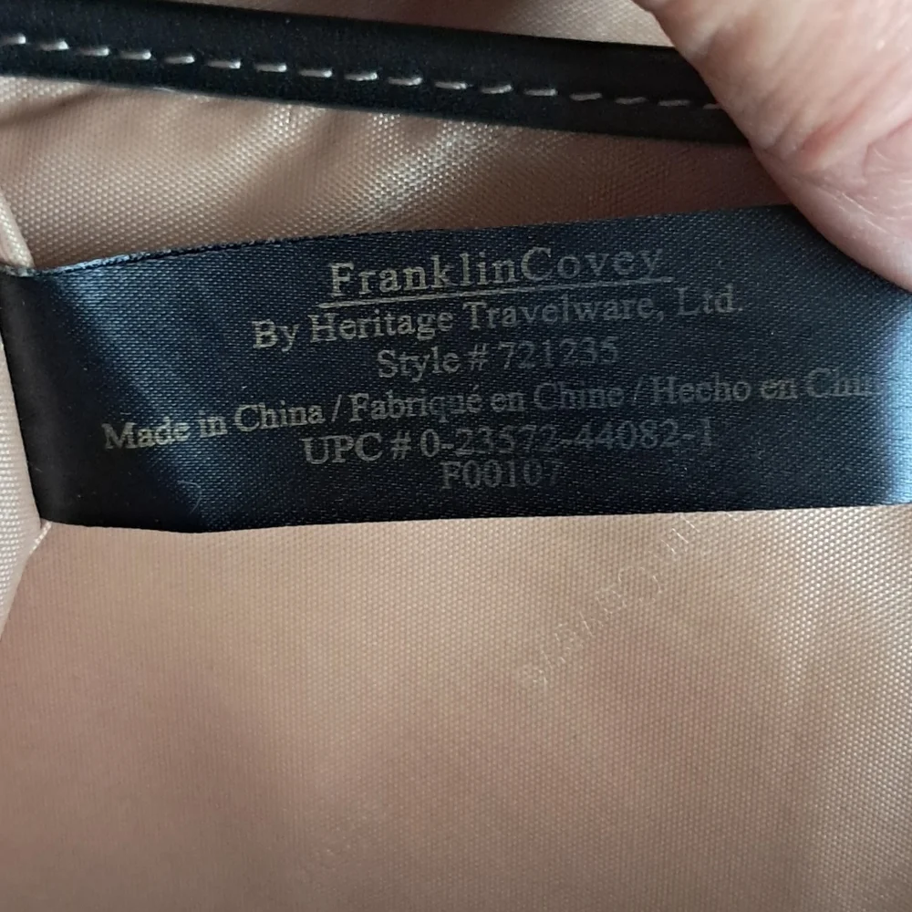 Franklin Covey Women's Executive Black Leather Purse/Laptop Bag LIKE NEW!